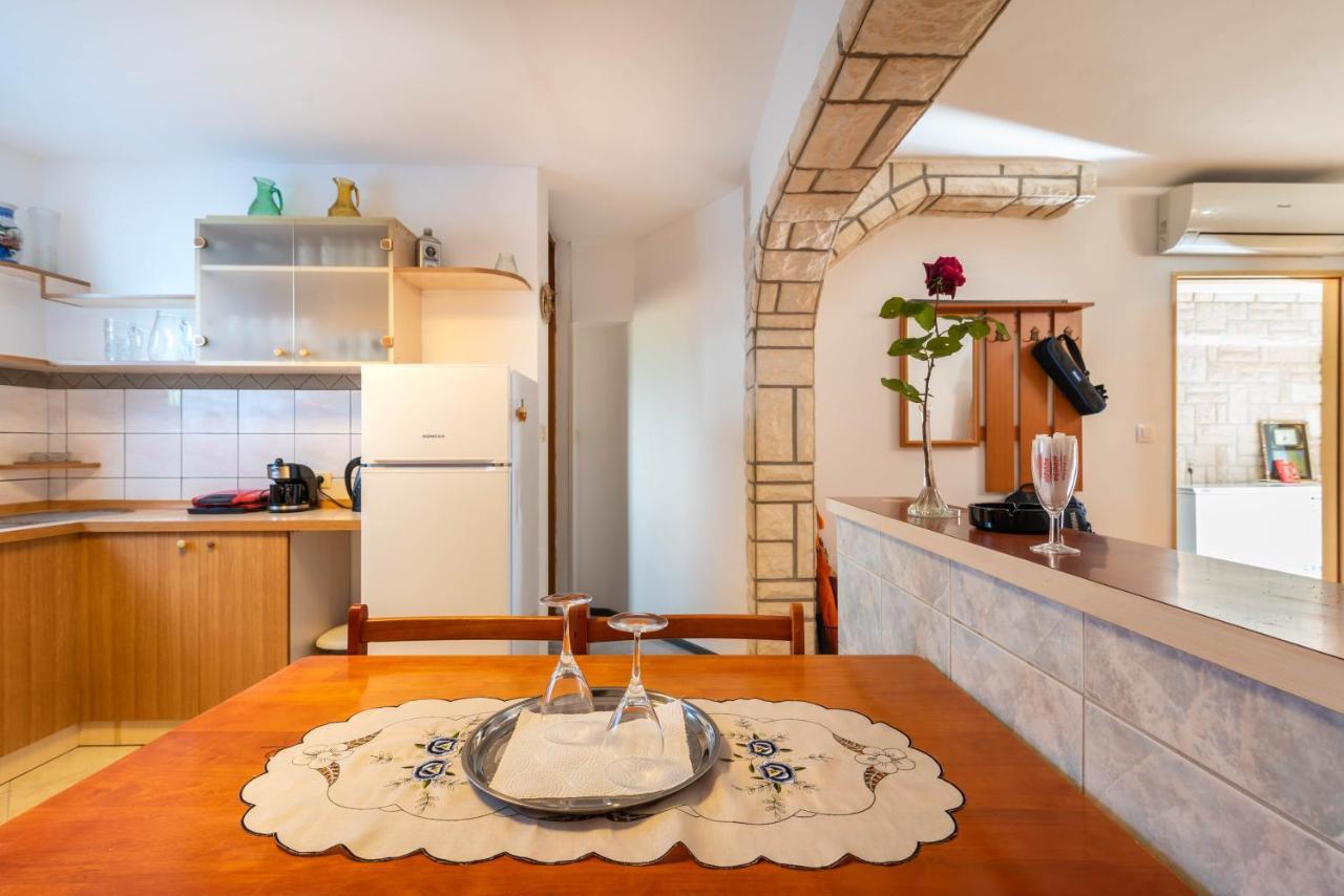 Nostress Apartment 普拉 外观 照片