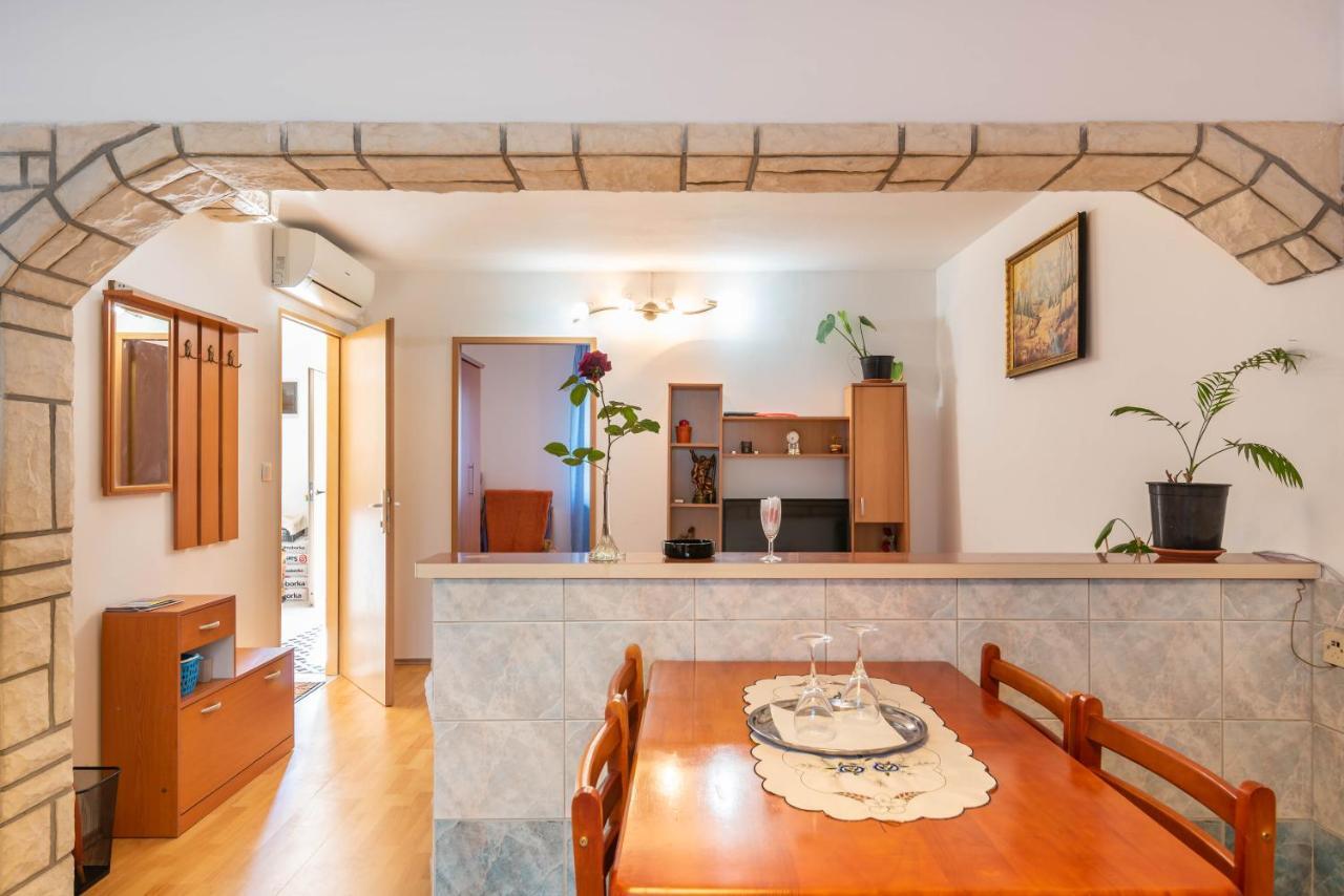 Nostress Apartment 普拉 外观 照片