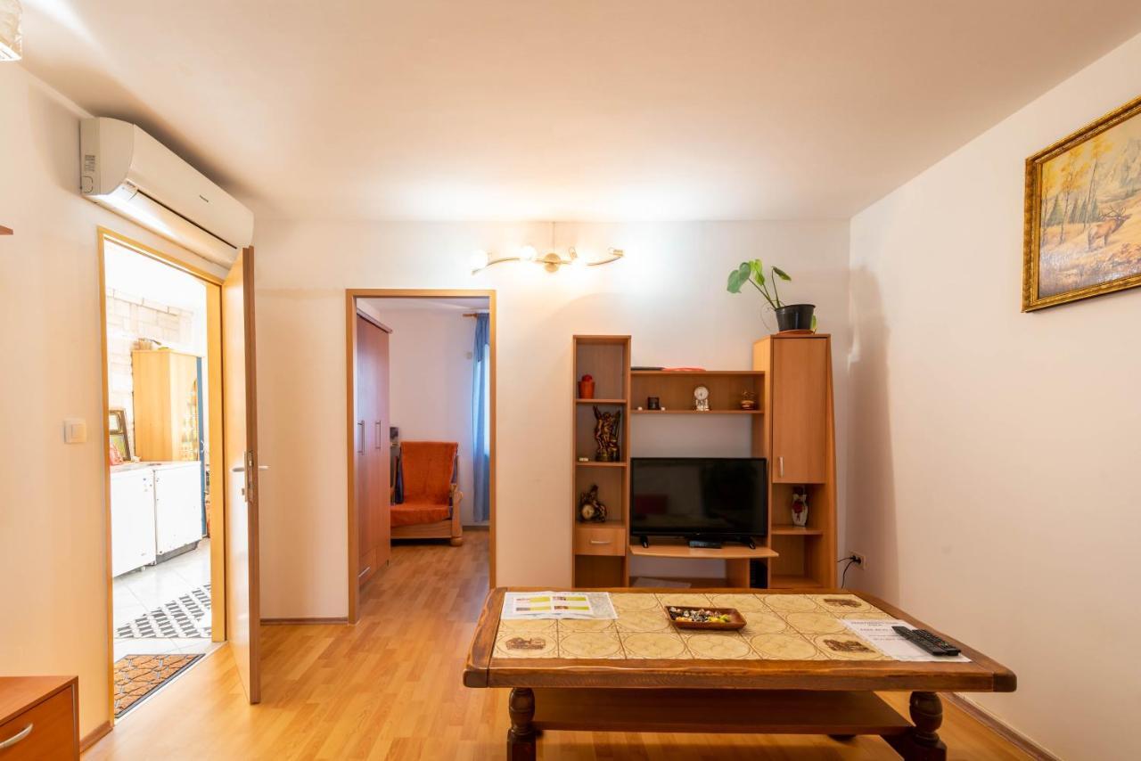 Nostress Apartment 普拉 外观 照片